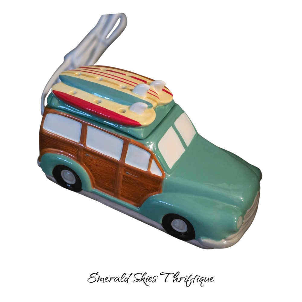 Scentsy Wax Warmer Coastal Cruiser Wagon SURFERS UP Working Headlights with box - Picture 1 of 7